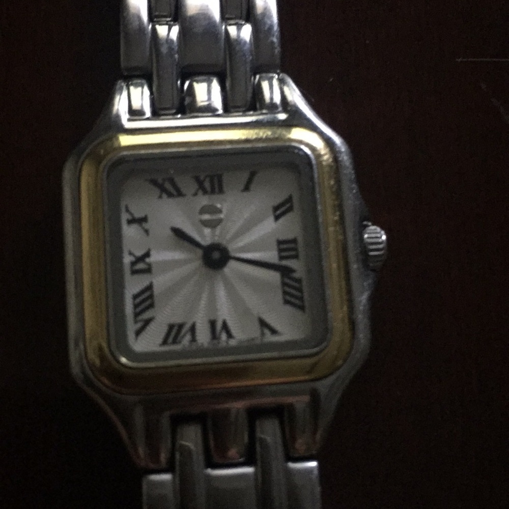 Watch - Picture 5 of 5